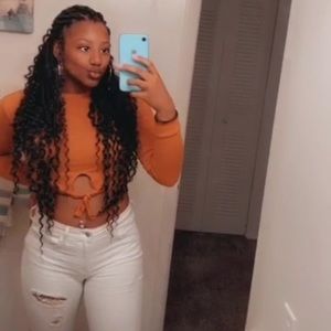 Meet your Posher, Jena